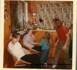 1969-Oct Meg, Eileen, Terry, Liz, Pond's motel.jpg