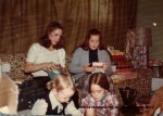1973-12 Christmas,Pat, Liz, stacey Wardell, Terry.jpg