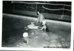 1977-08 Everyone using Moms pool_17.jpg