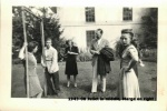 1943-08 Juliet in middle, Marge on right.jpg