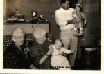 1958-12 Bella, Mary,Liz,Uncle Gene, Kerry.jpg